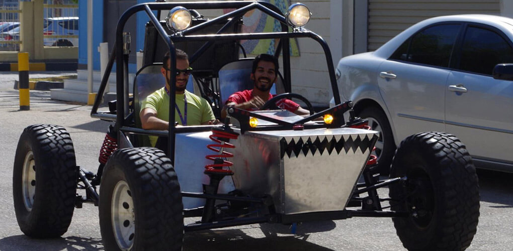 Projektowanie i konstruowanie samochodu z wykorzystaniem SOLIDWORKS – zobacz Case Study